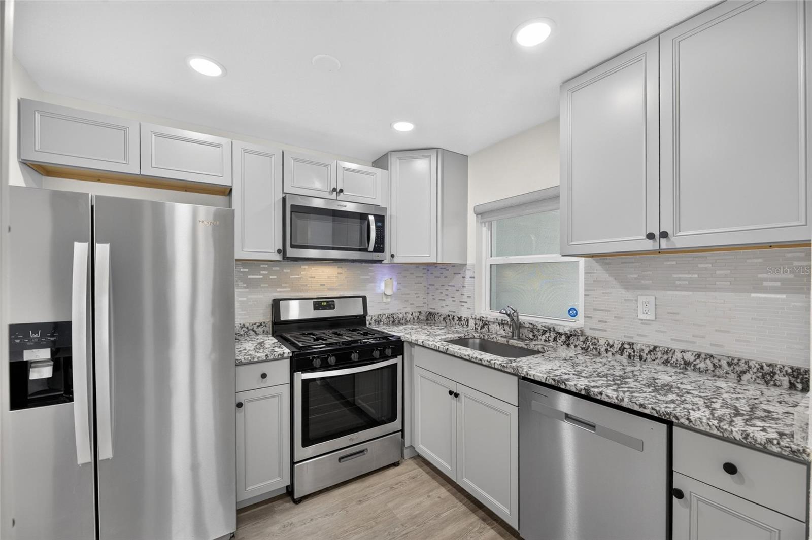 ALTMAN COLBY SUB - Residential Lease