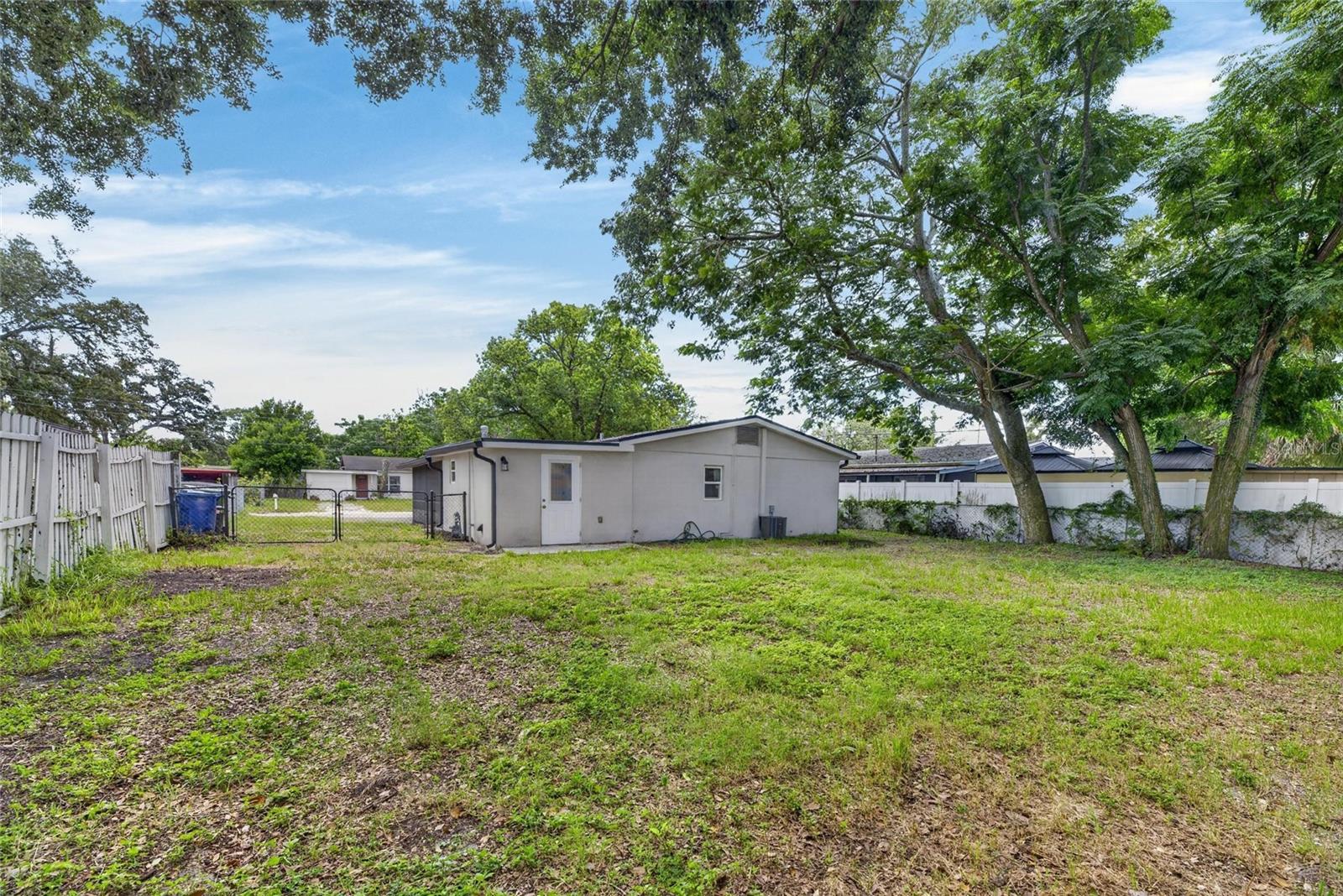 ALTMAN COLBY SUB - Residential Lease