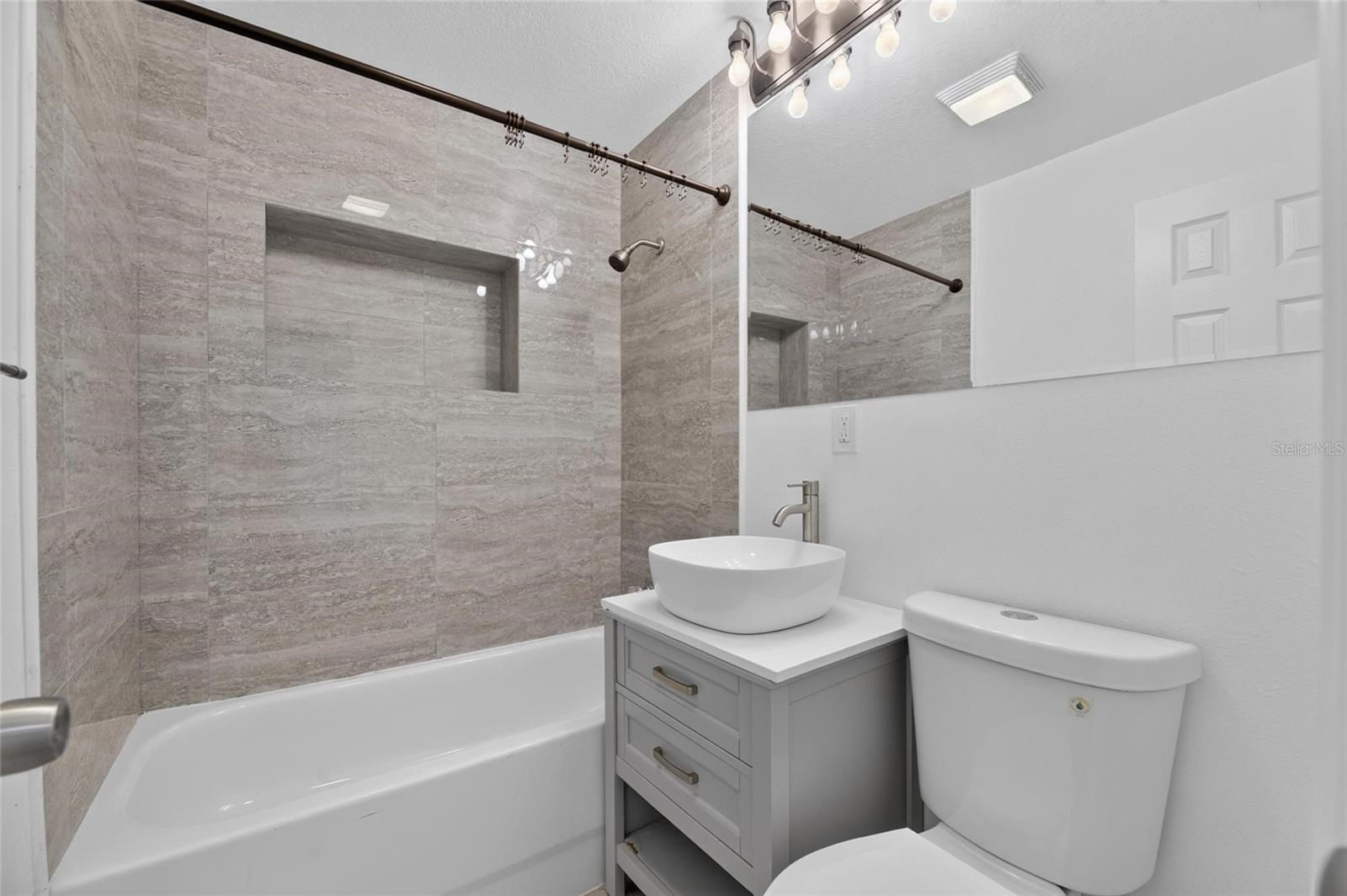 ALTMAN COLBY SUB - Residential Lease