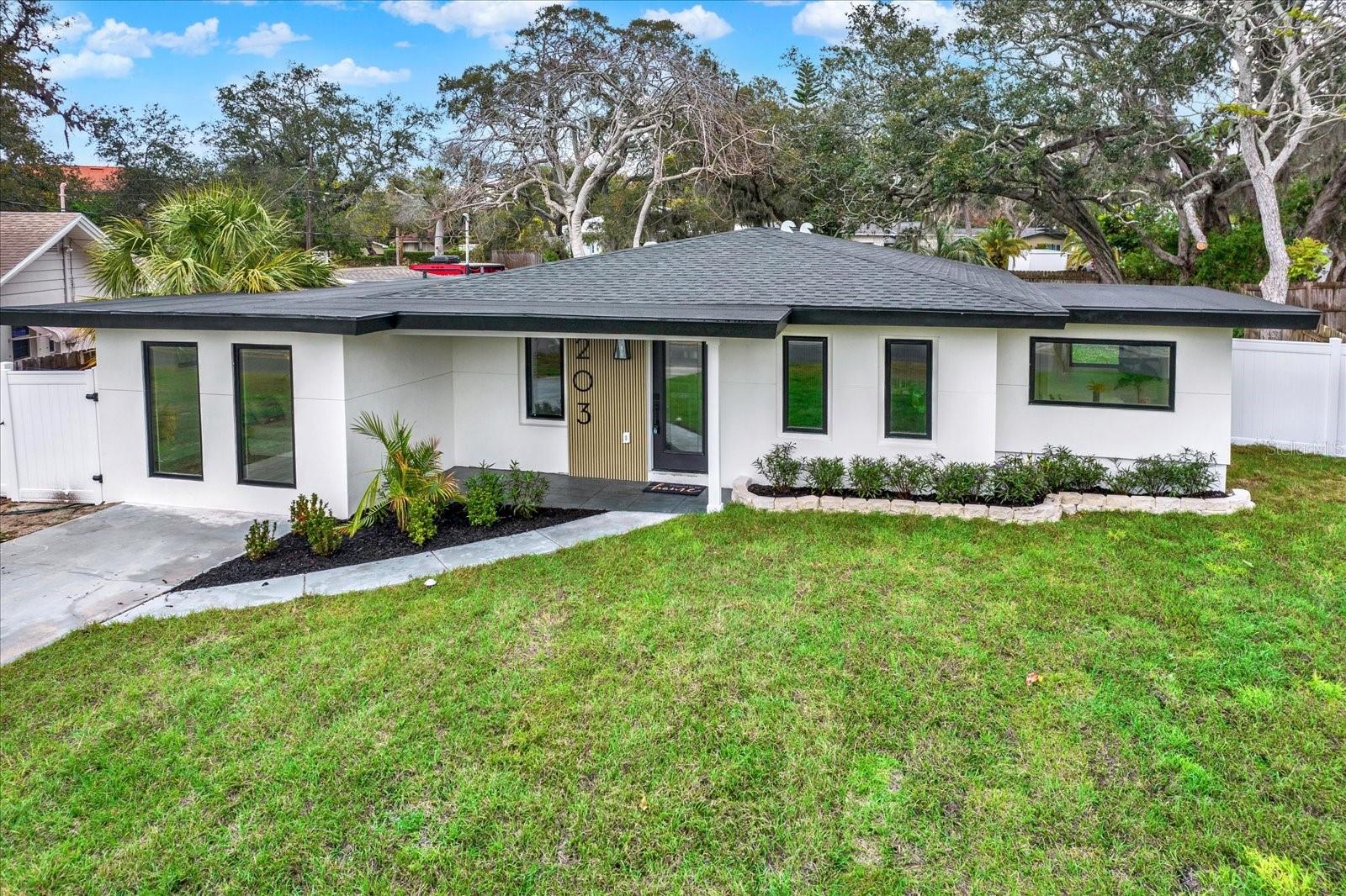 BAYWOOD VILLAGE - Residential