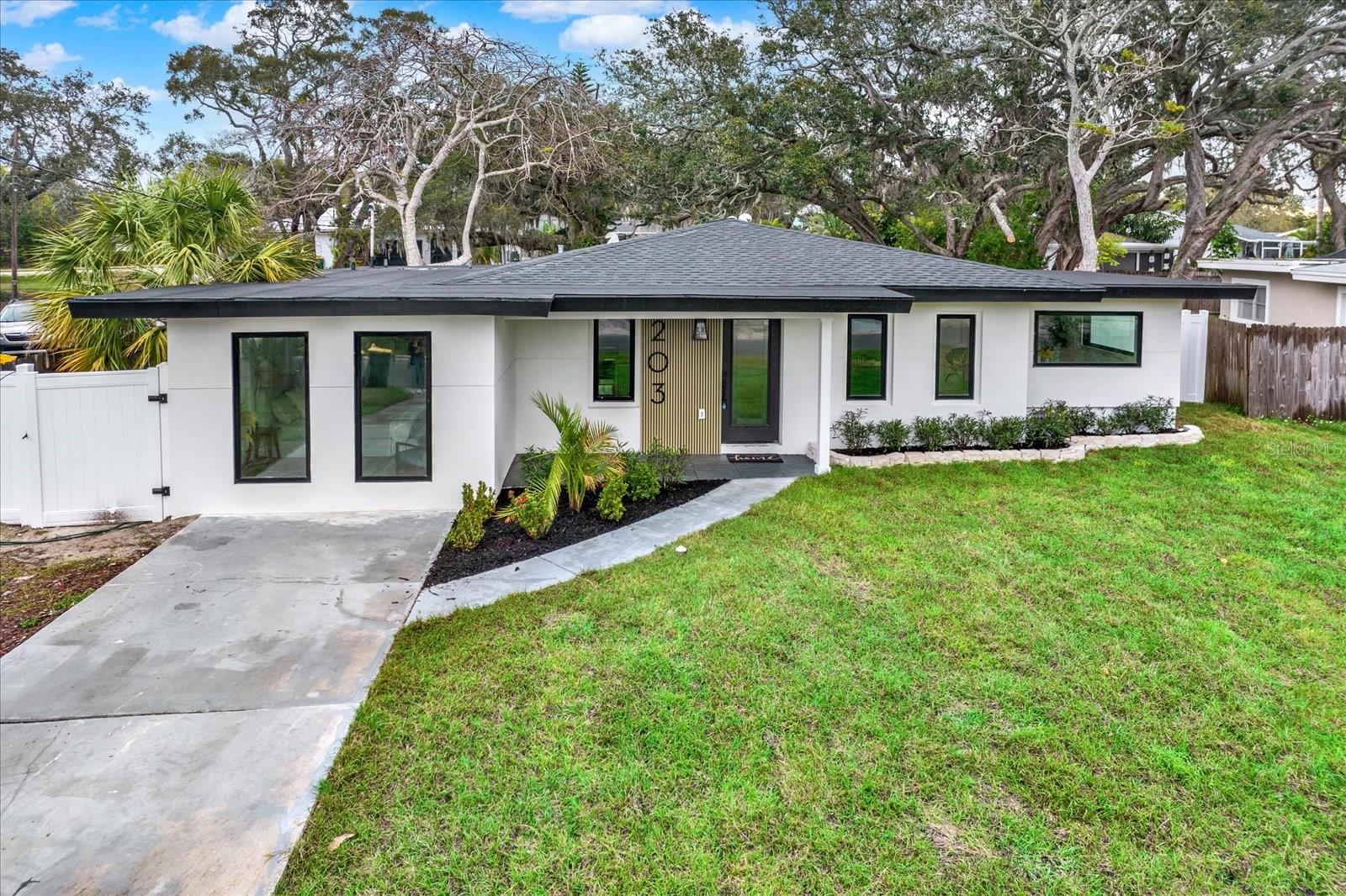 BAYWOOD VILLAGE - Residential
