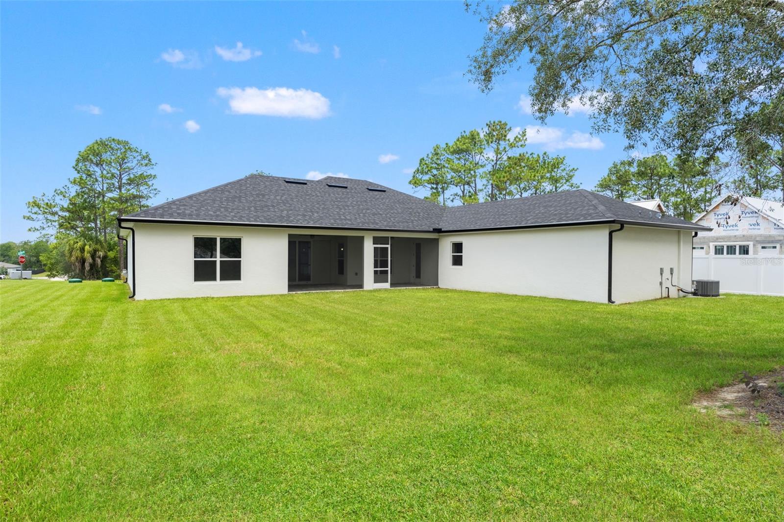 ROYAL HIGHLANDS - Residential