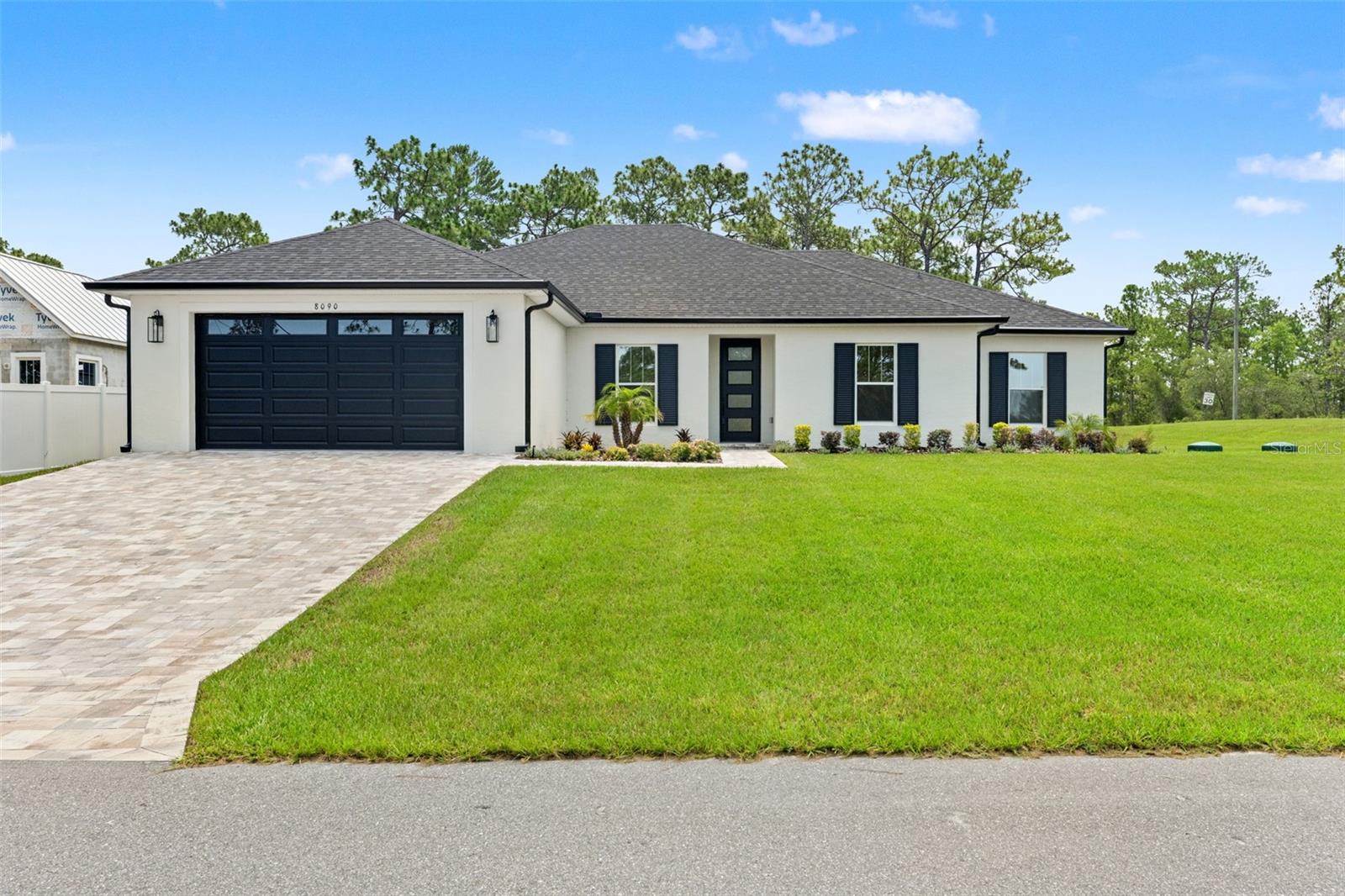 ROYAL HIGHLANDS - Residential