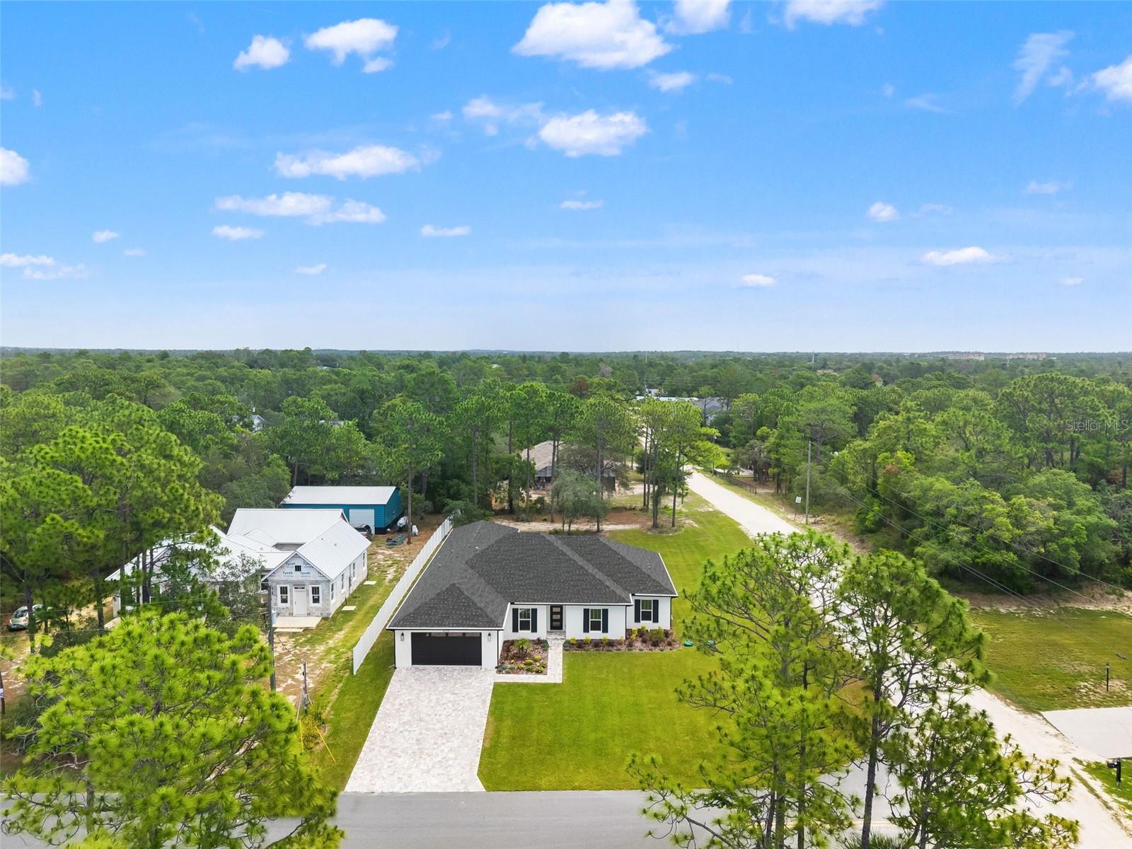 ROYAL HIGHLANDS - Residential