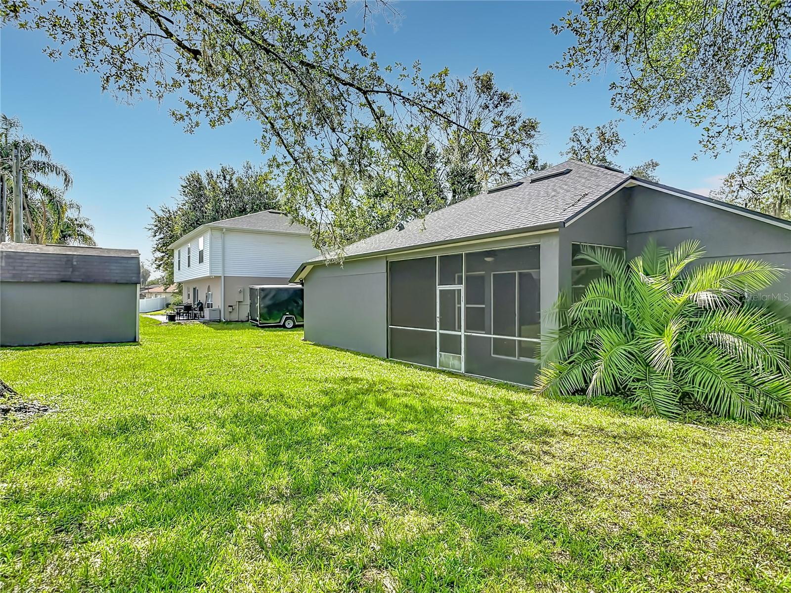 FELTONA LAKES UN 67 - Residential