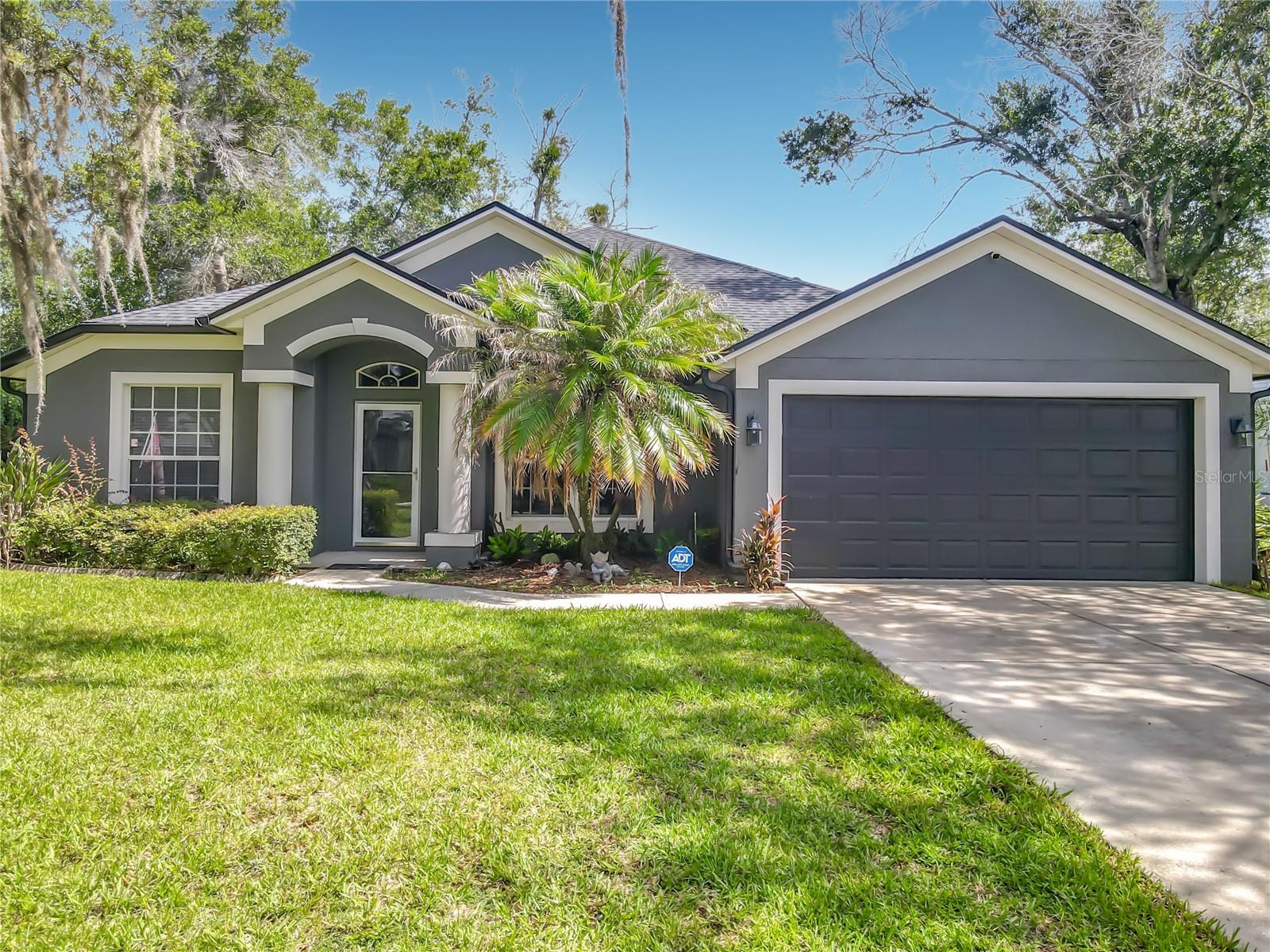 FELTONA LAKES UN 67 - Residential