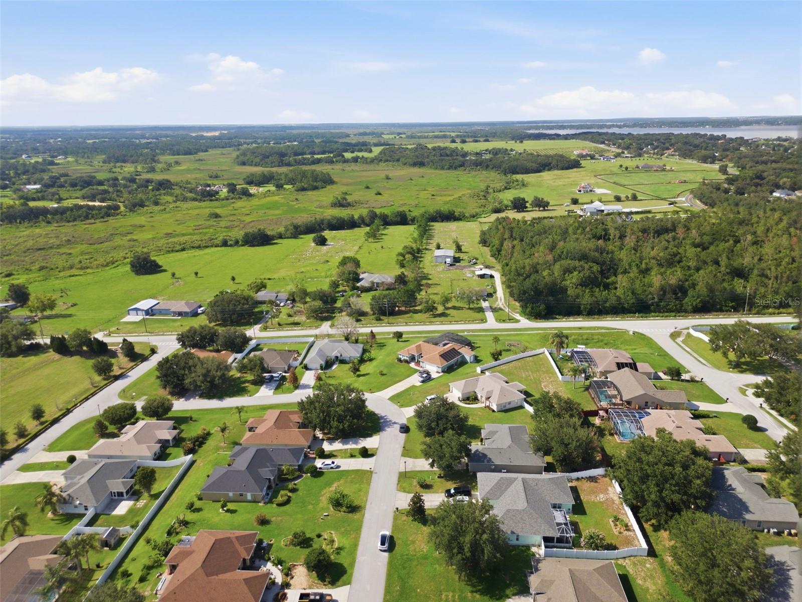 VISTA PINES - Residential