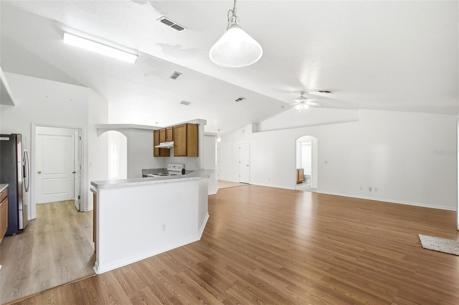 VISTA PINES - Residential