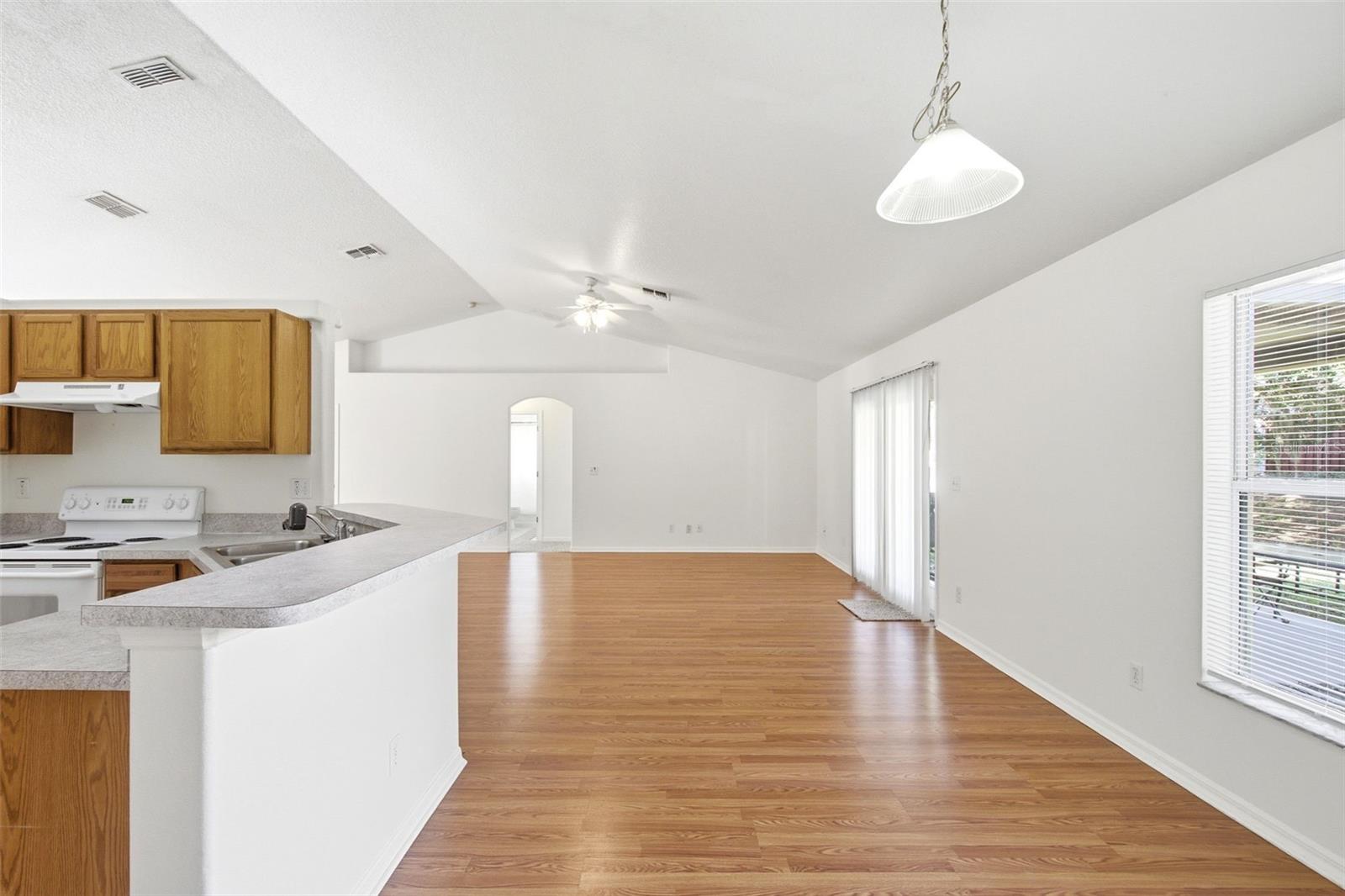 VISTA PINES - Residential