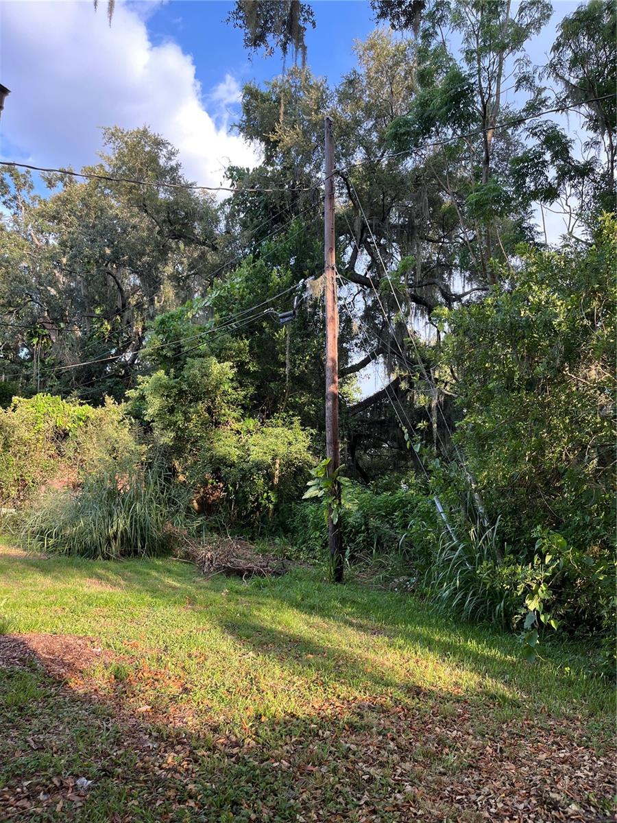 WOODLAND ESTATES - Residential