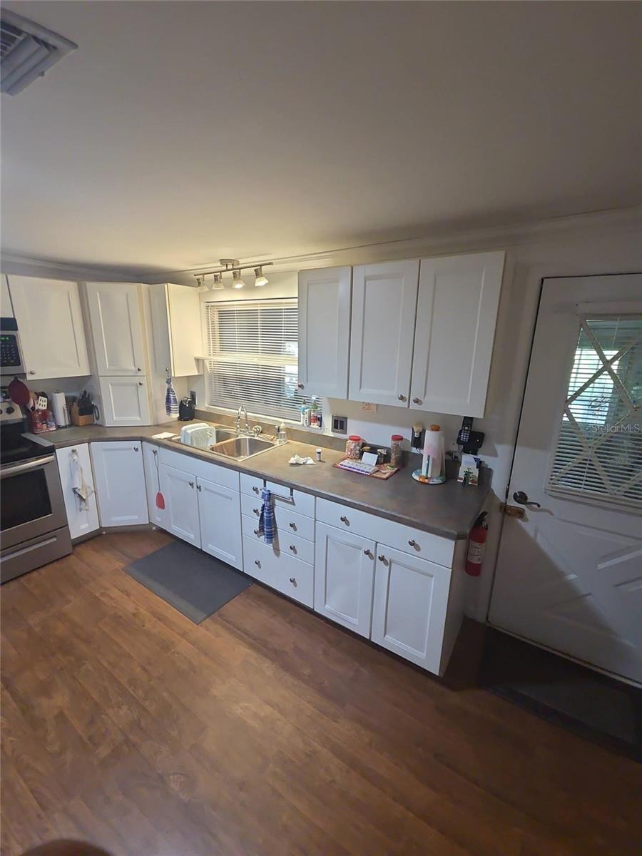 MAGNOLIA GARDENS - Residential