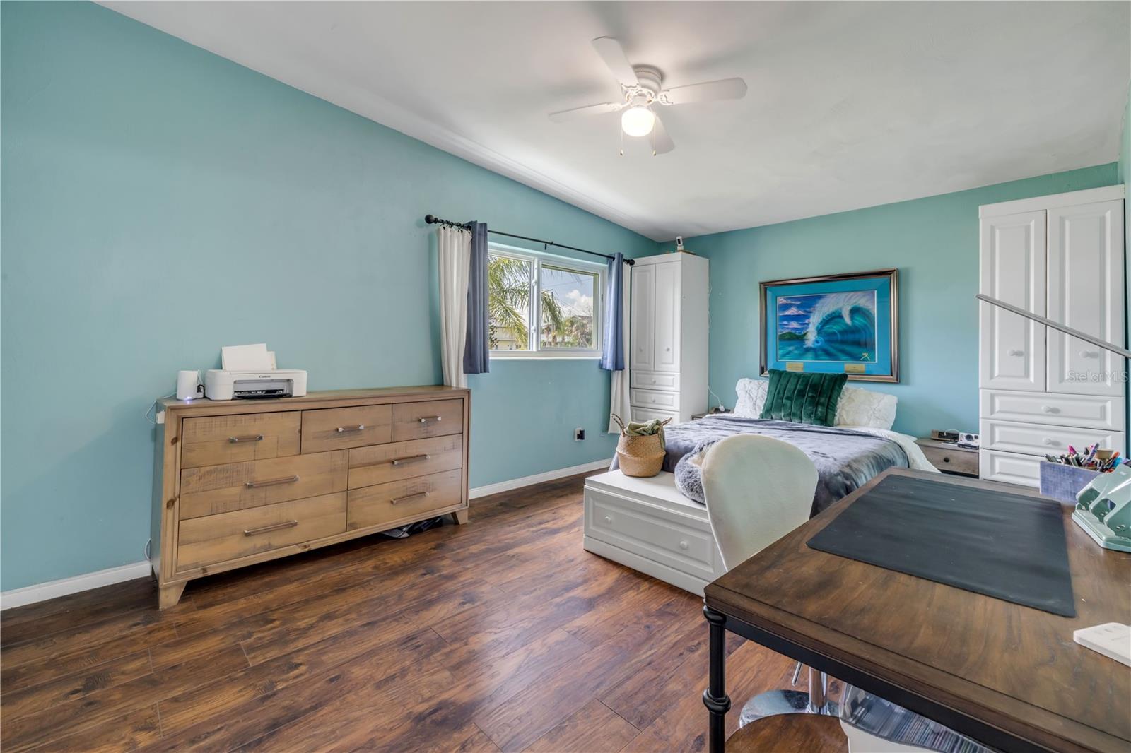 PHILLIPS ACRES - Residential