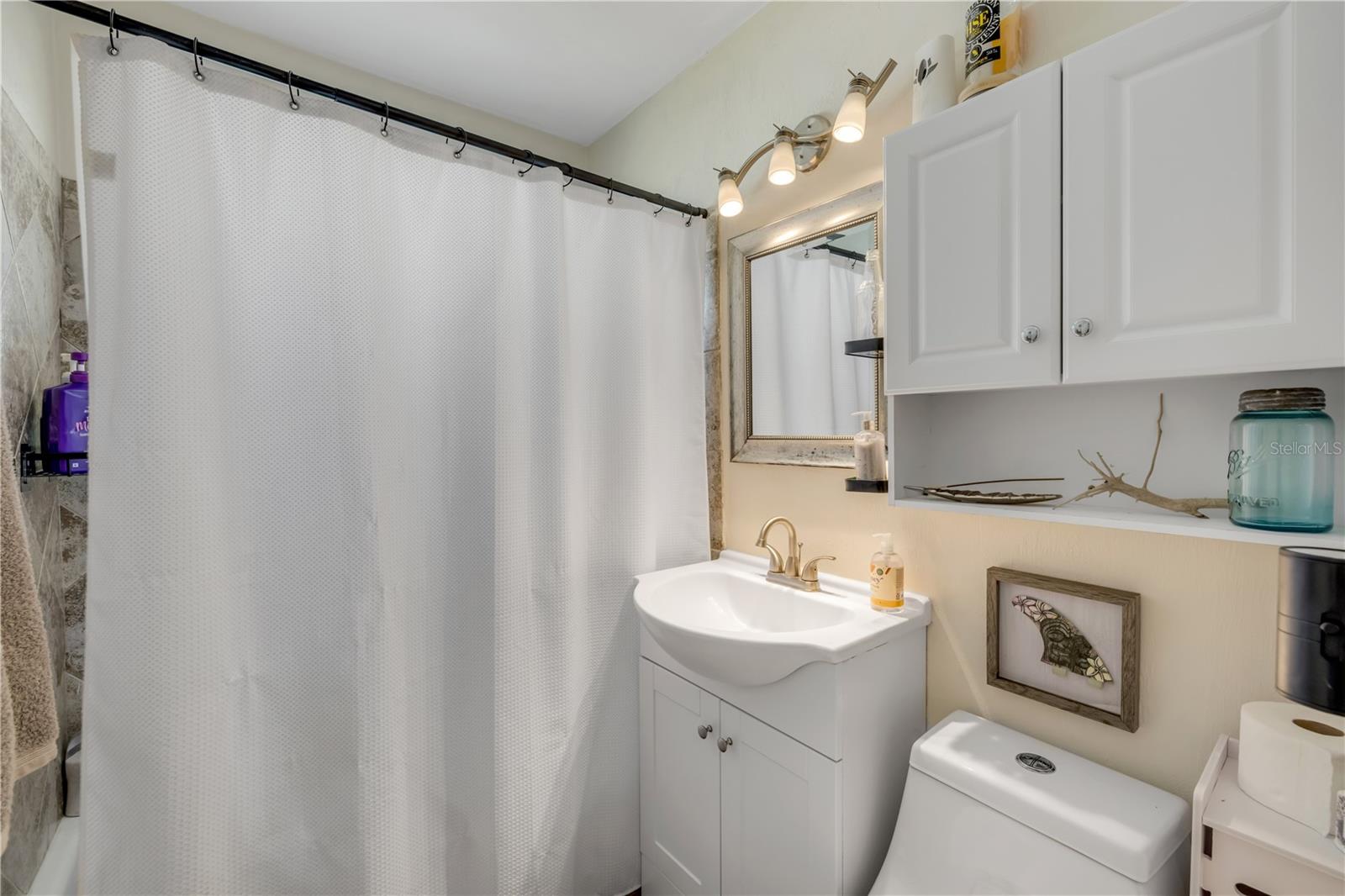 PHILLIPS ACRES - Residential