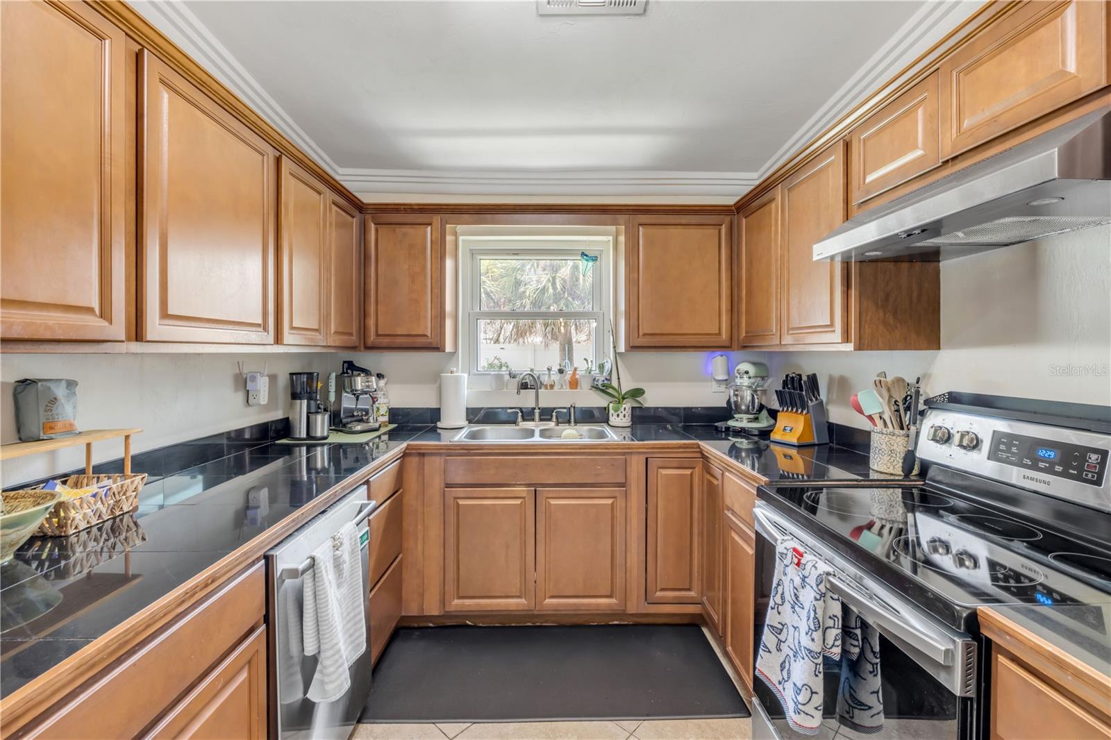 PHILLIPS ACRES - Residential