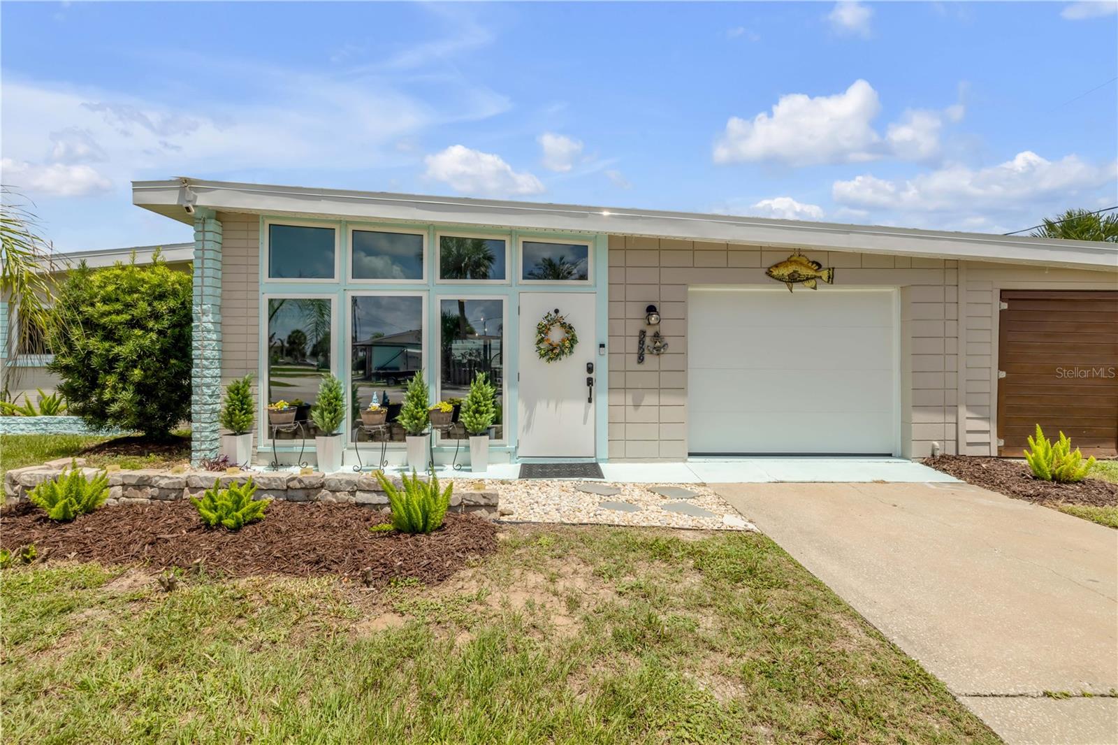 PHILLIPS ACRES - Residential