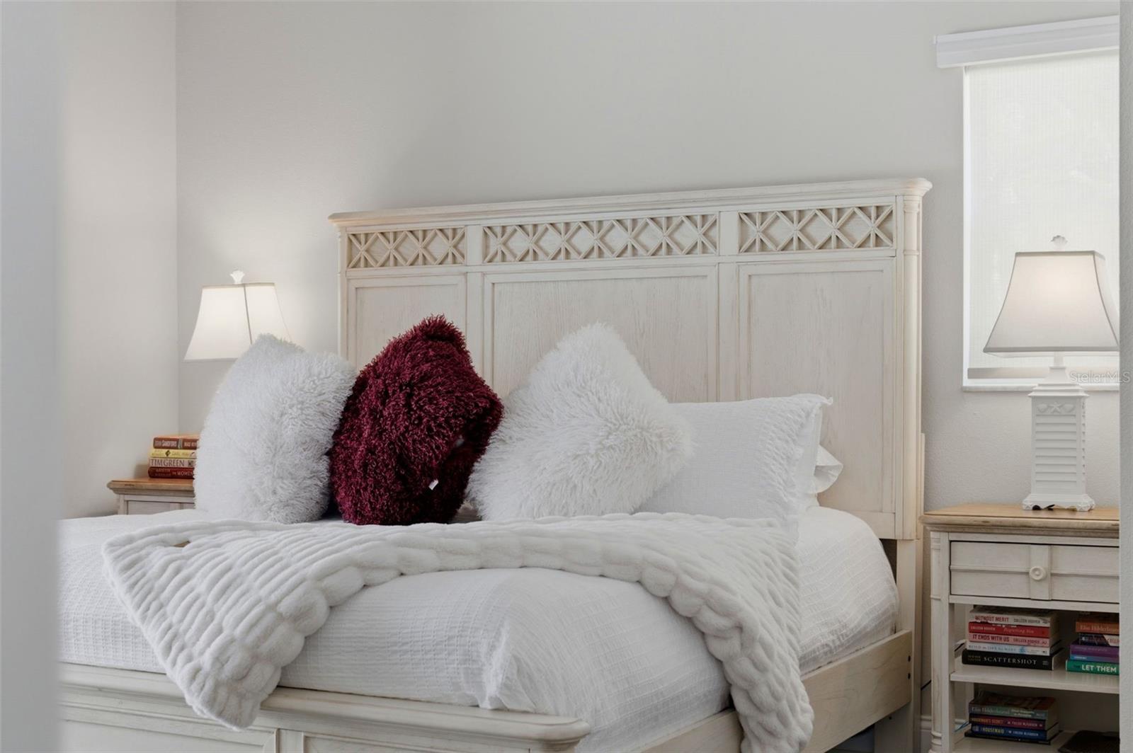 TIERRA VERDE UNIT 1 4TH REP - Residential
