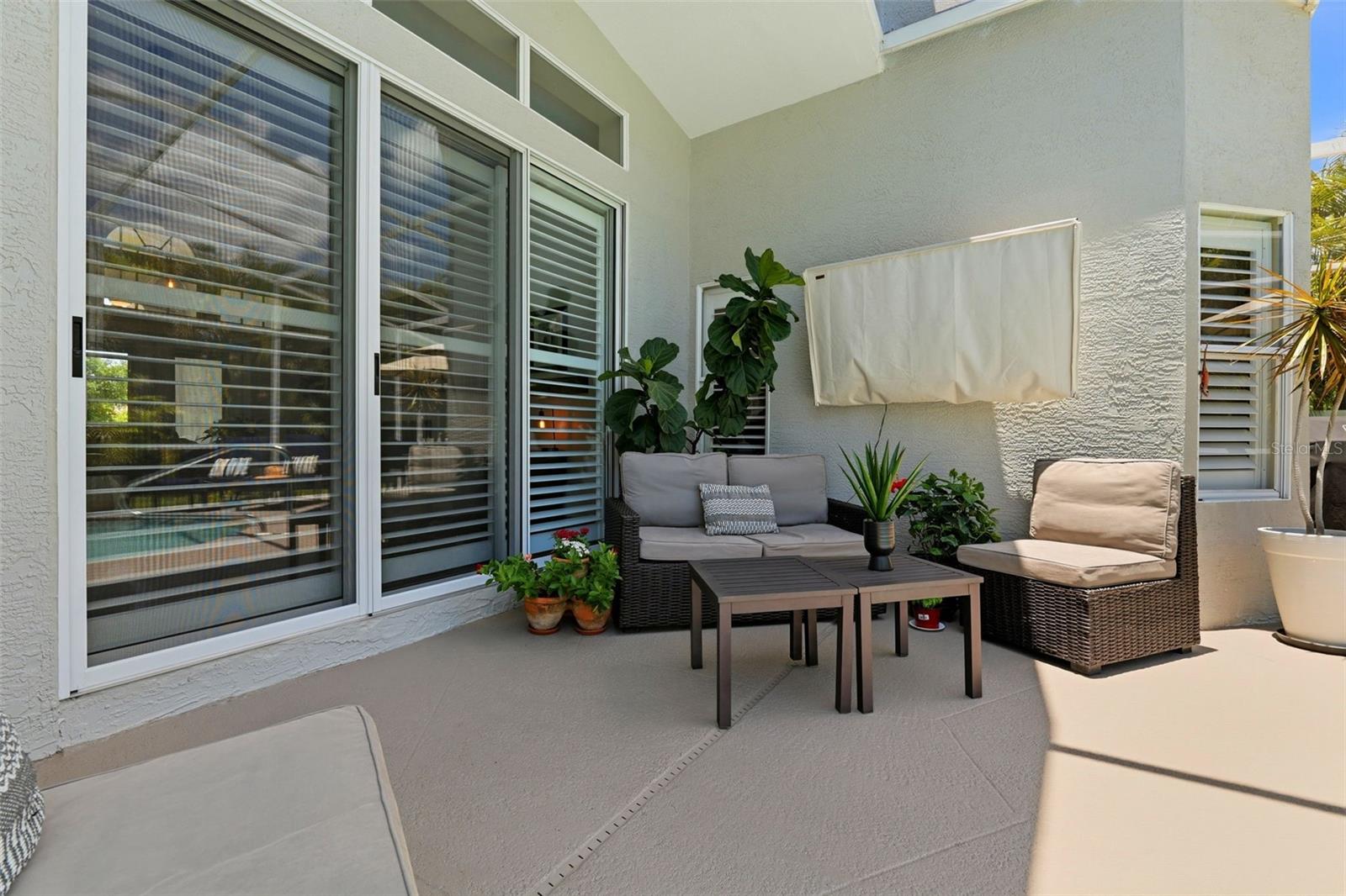 TIERRA VERDE UNIT 1 4TH REP - Residential