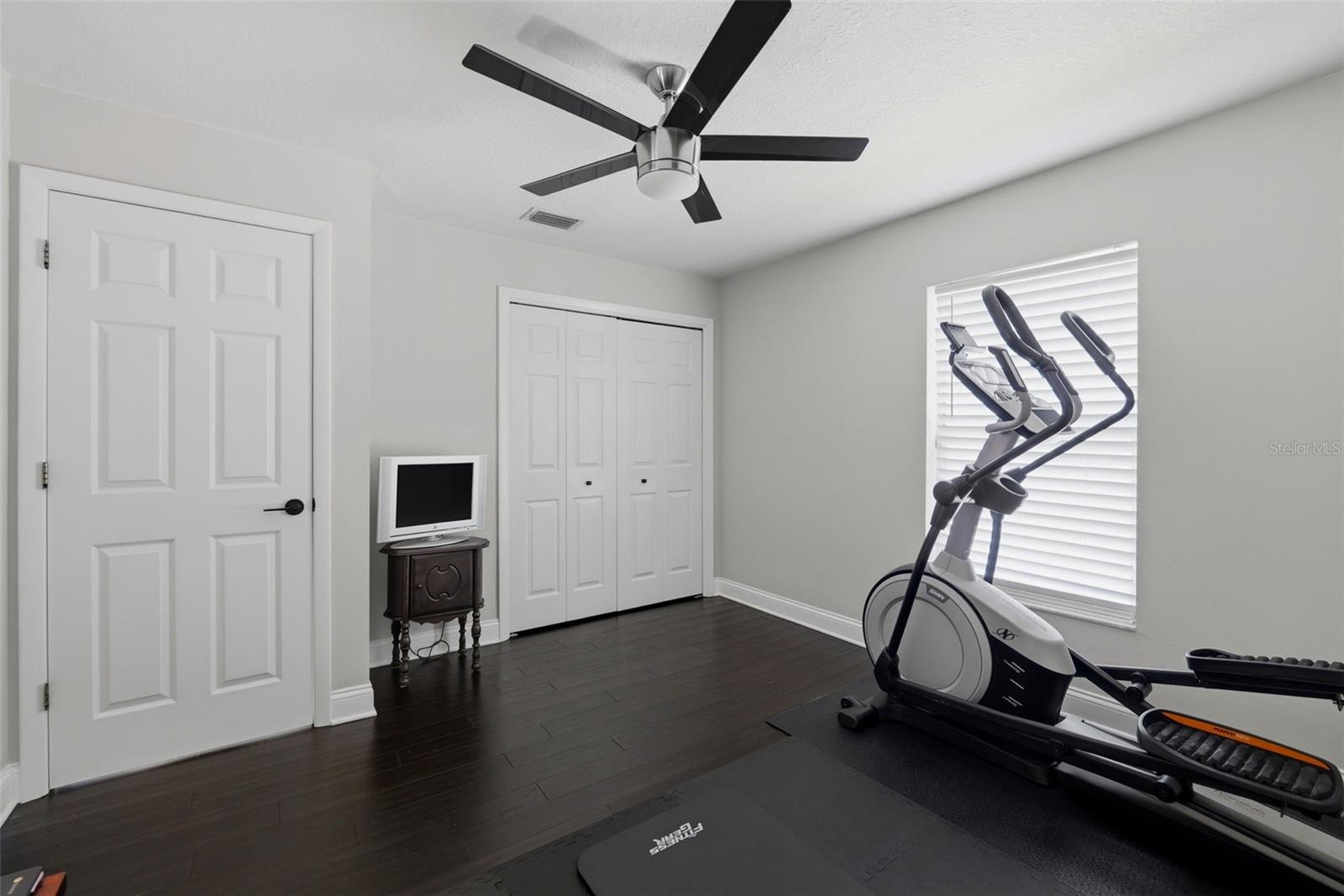 TIERRA VERDE UNIT 1 4TH REP - Residential