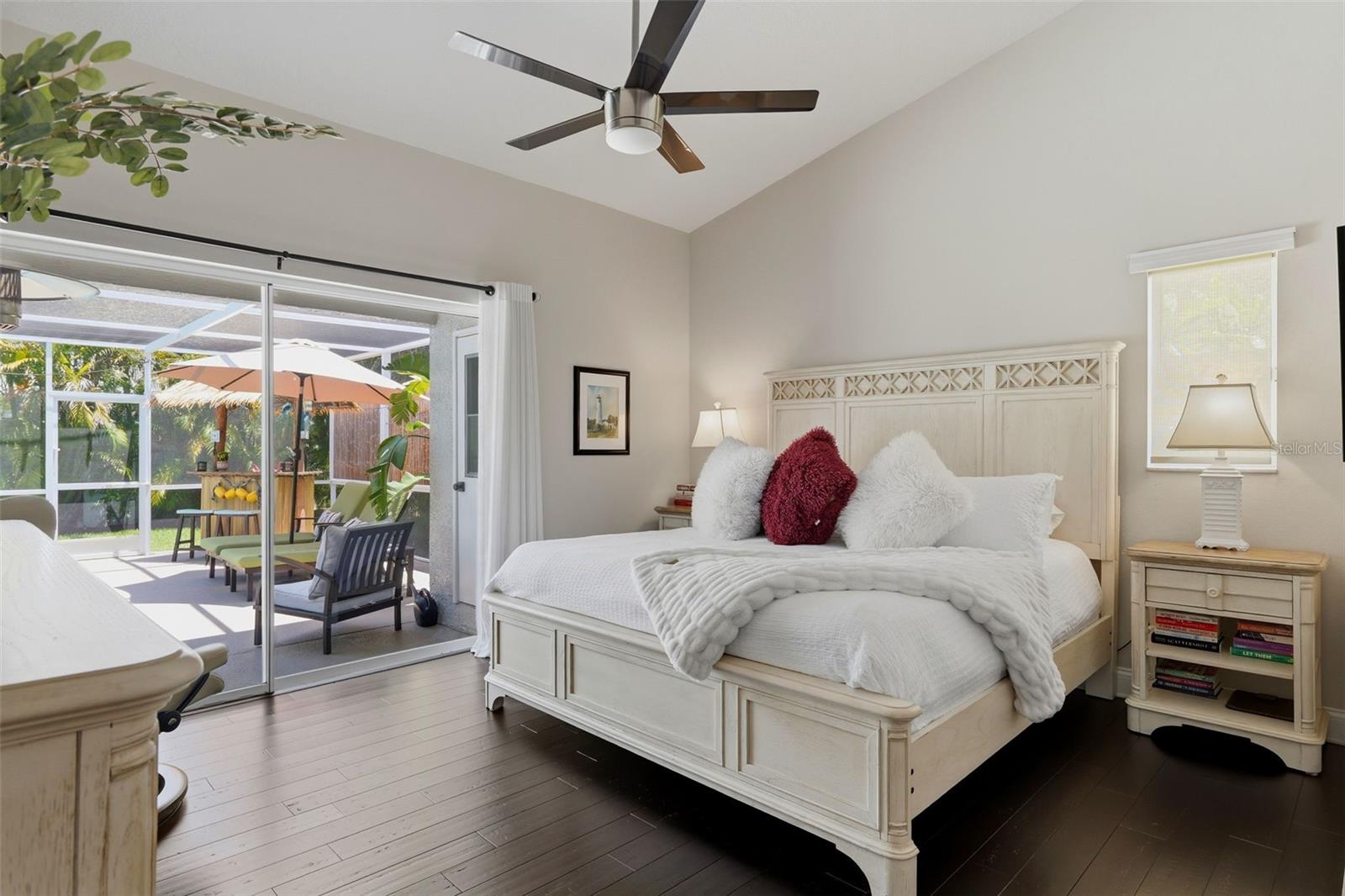TIERRA VERDE UNIT 1 4TH REP - Residential