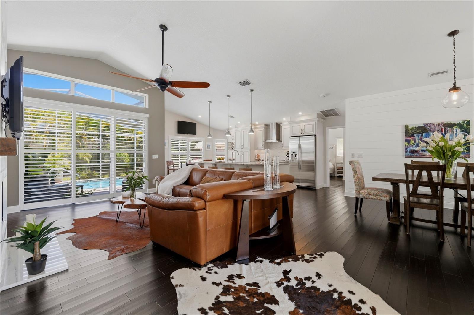 TIERRA VERDE UNIT 1 4TH REP - Residential