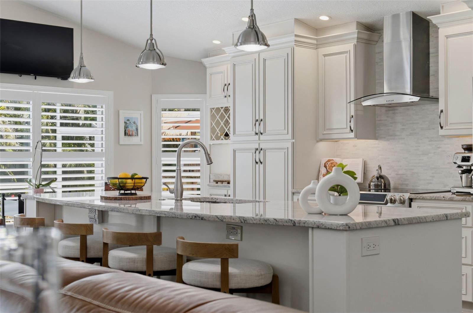 TIERRA VERDE UNIT 1 4TH REP - Residential