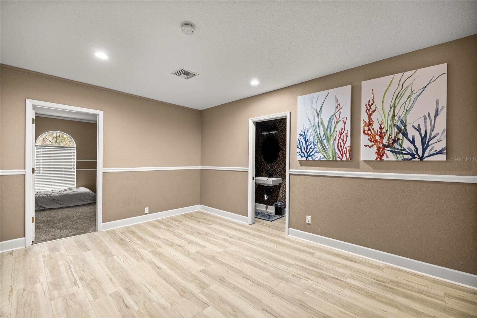 PINE RIDGE UNIT 02 - Residential