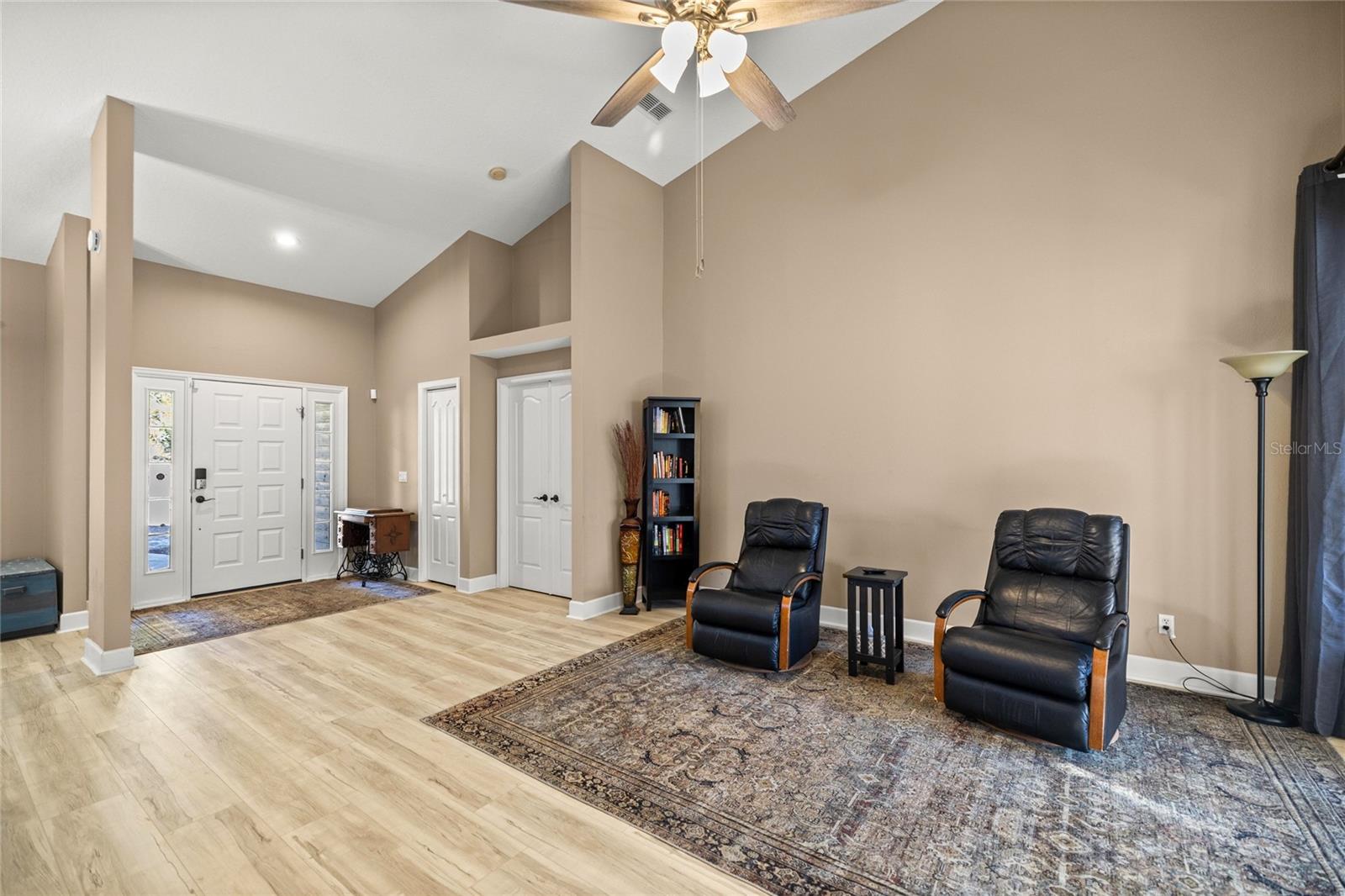 PINE RIDGE UNIT 02 - Residential