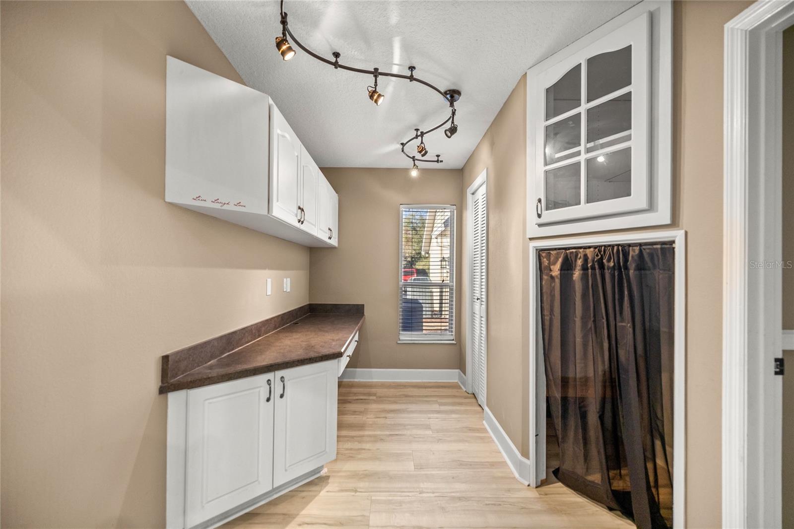 PINE RIDGE UNIT 02 - Residential