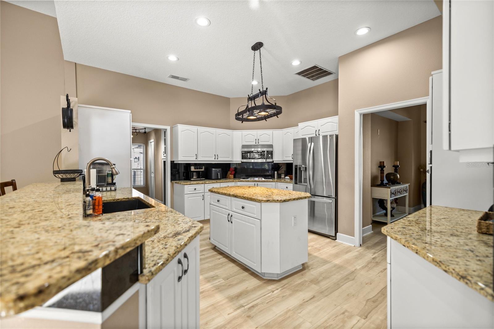PINE RIDGE UNIT 02 - Residential