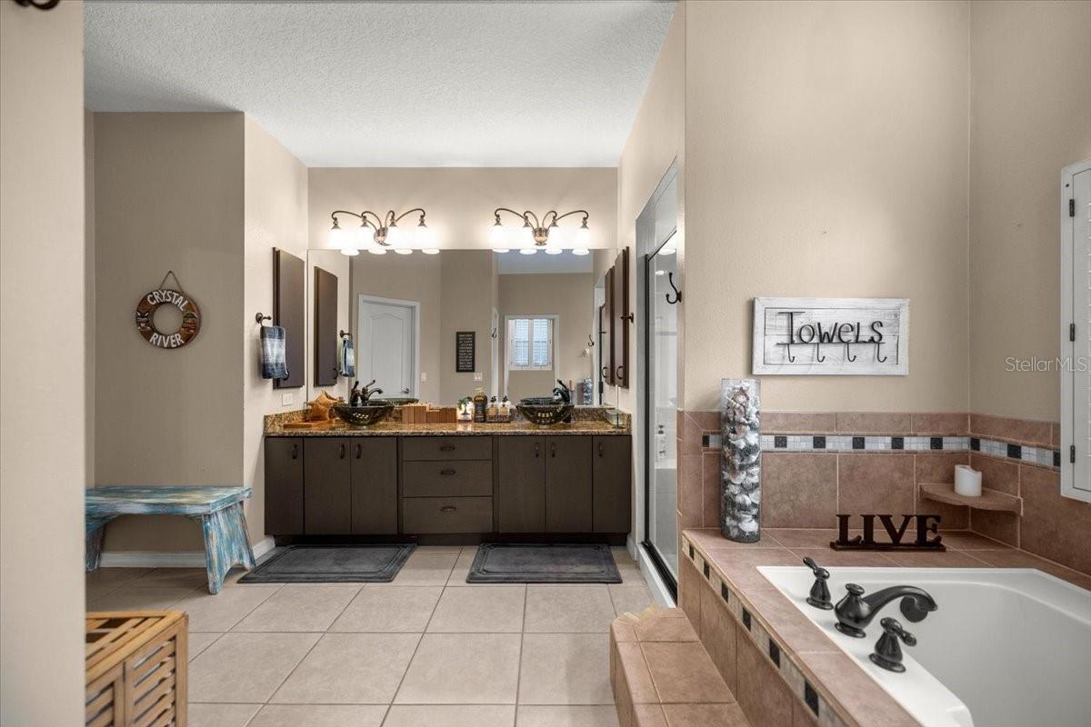 PINE RIDGE UNIT 02 - Residential
