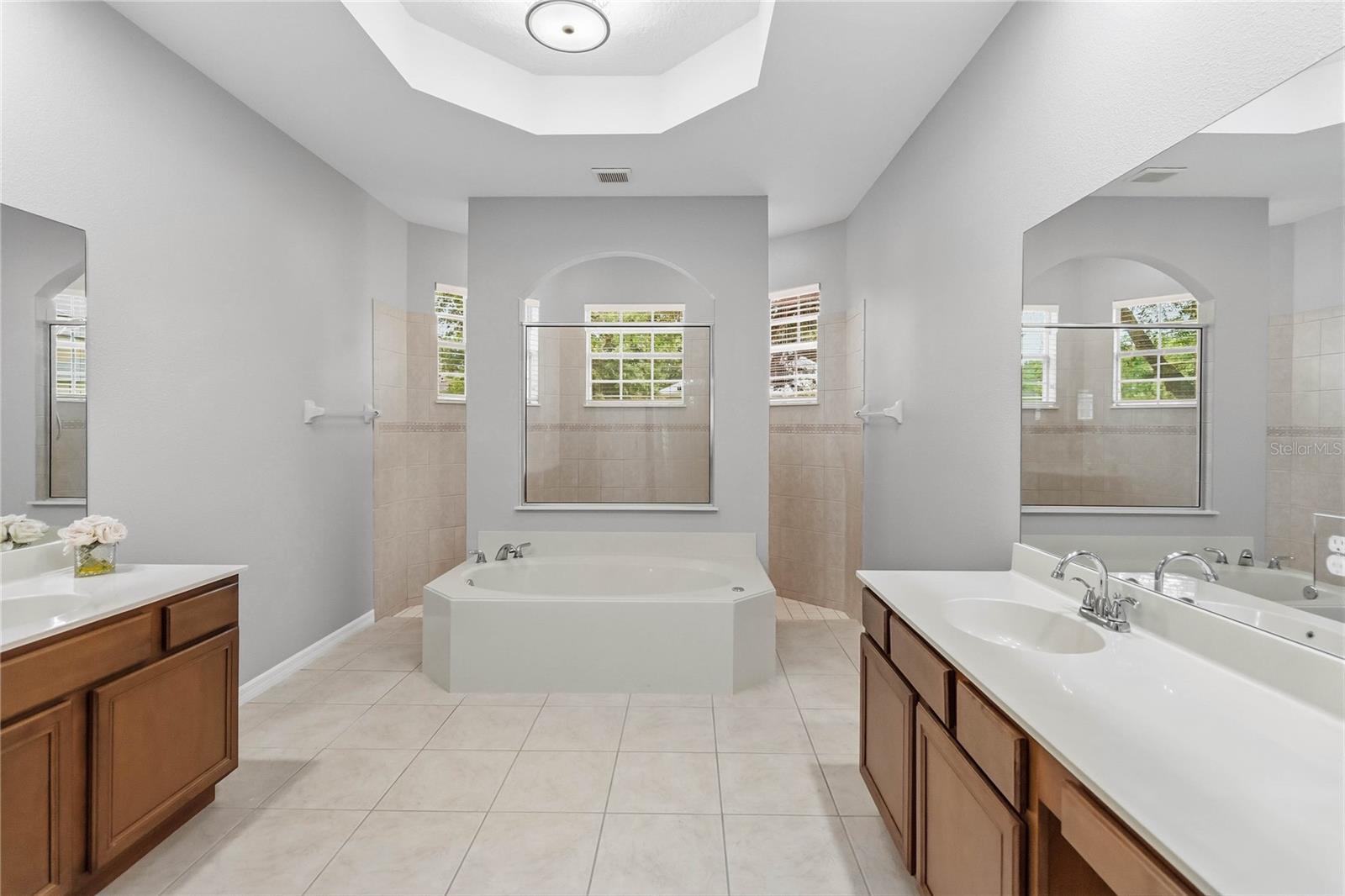 PARKSIDE AT ERROL ESTATES - Residential
