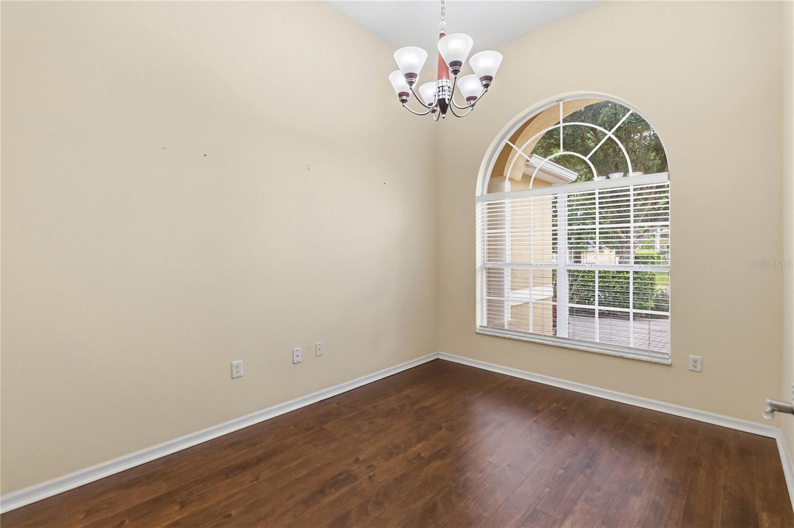 PARKSIDE AT ERROL ESTATES - Residential
