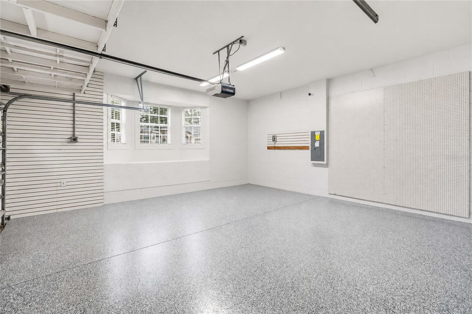 PARKSIDE AT ERROL ESTATES - Residential