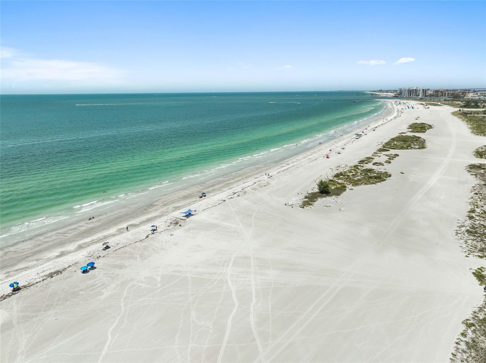 CRESCENT BEACH CLUB ONE CONDO - Residential