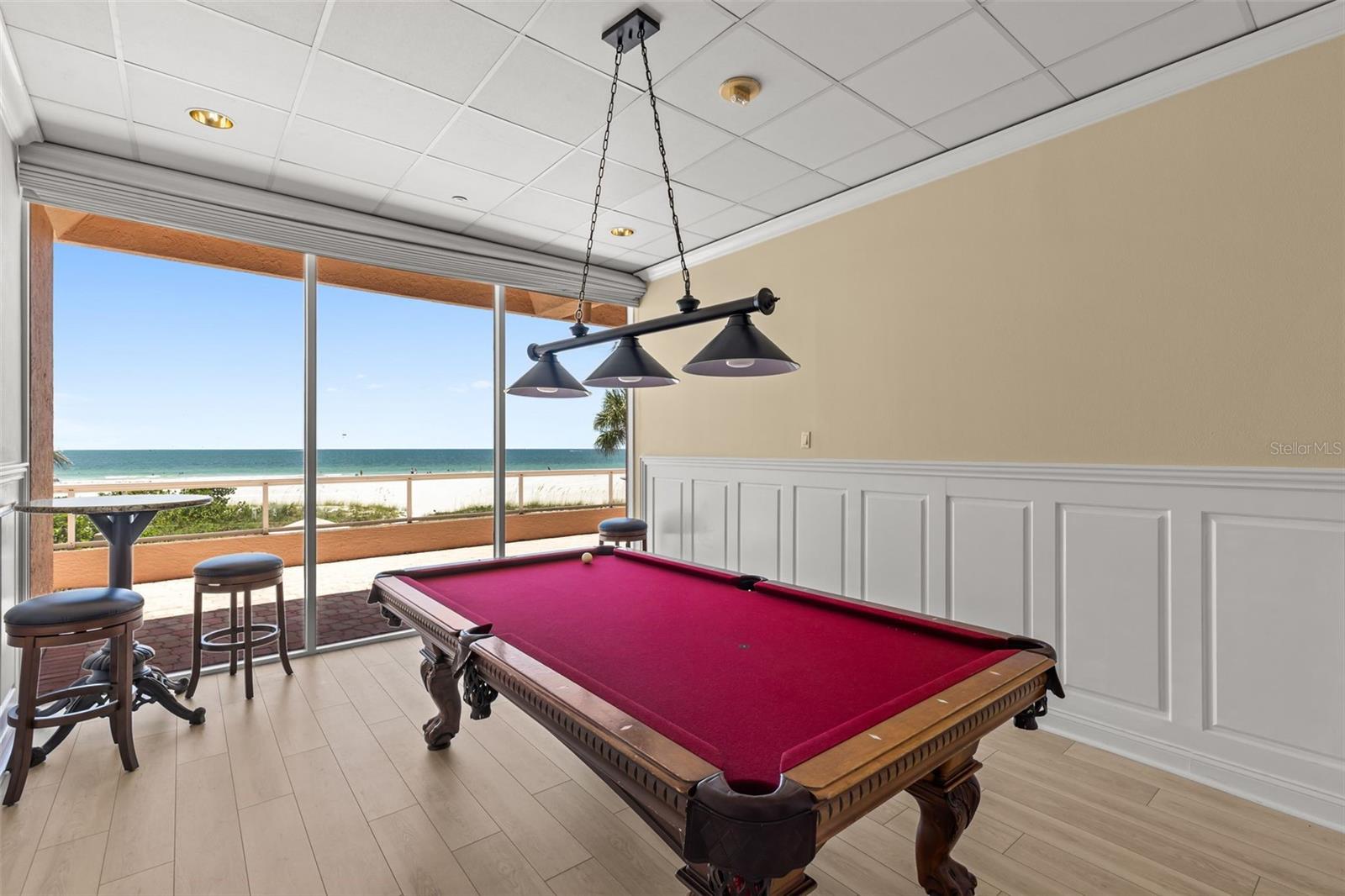 CRESCENT BEACH CLUB ONE CONDO - Residential