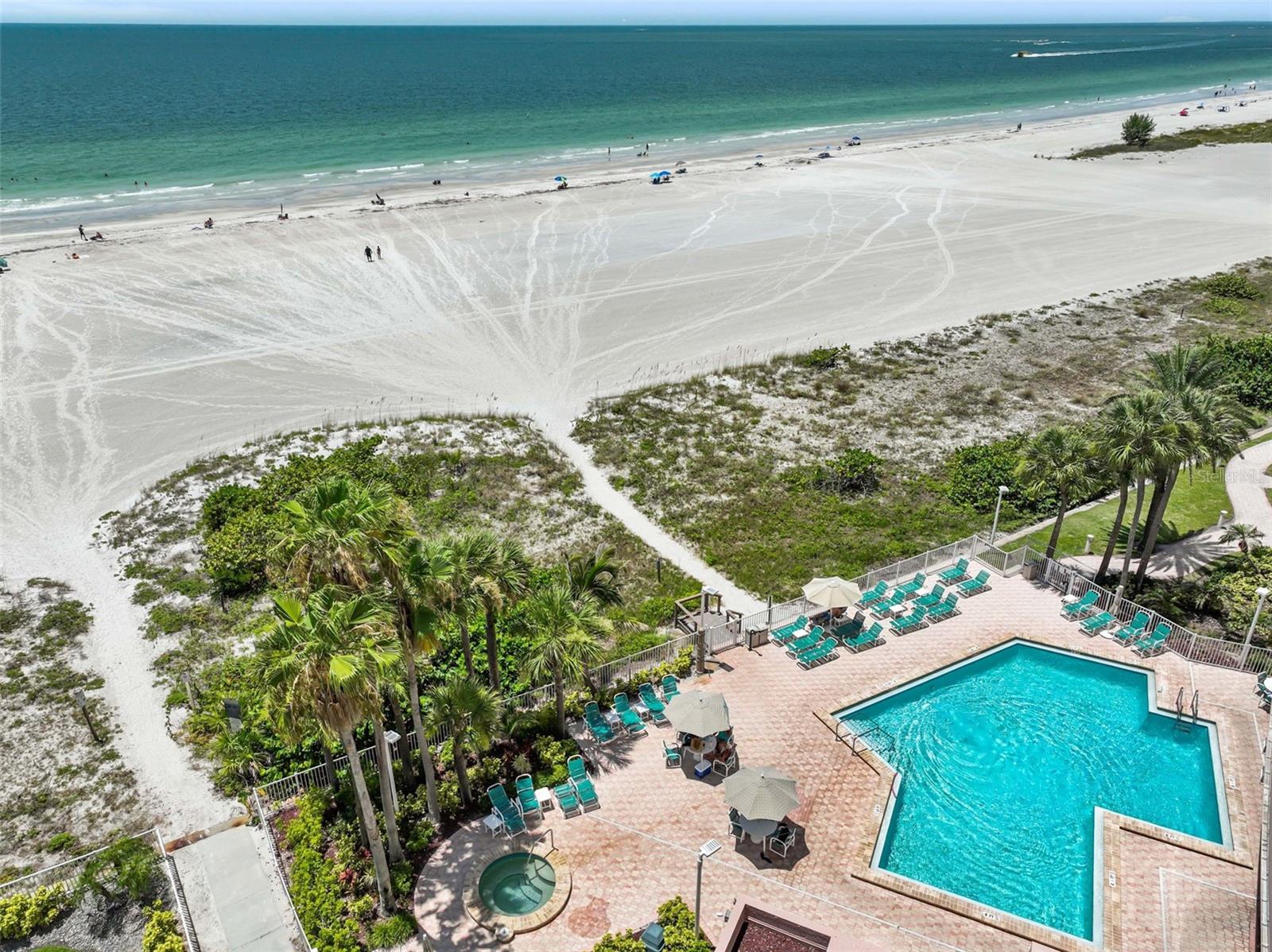 CRESCENT BEACH CLUB ONE CONDO - Residential