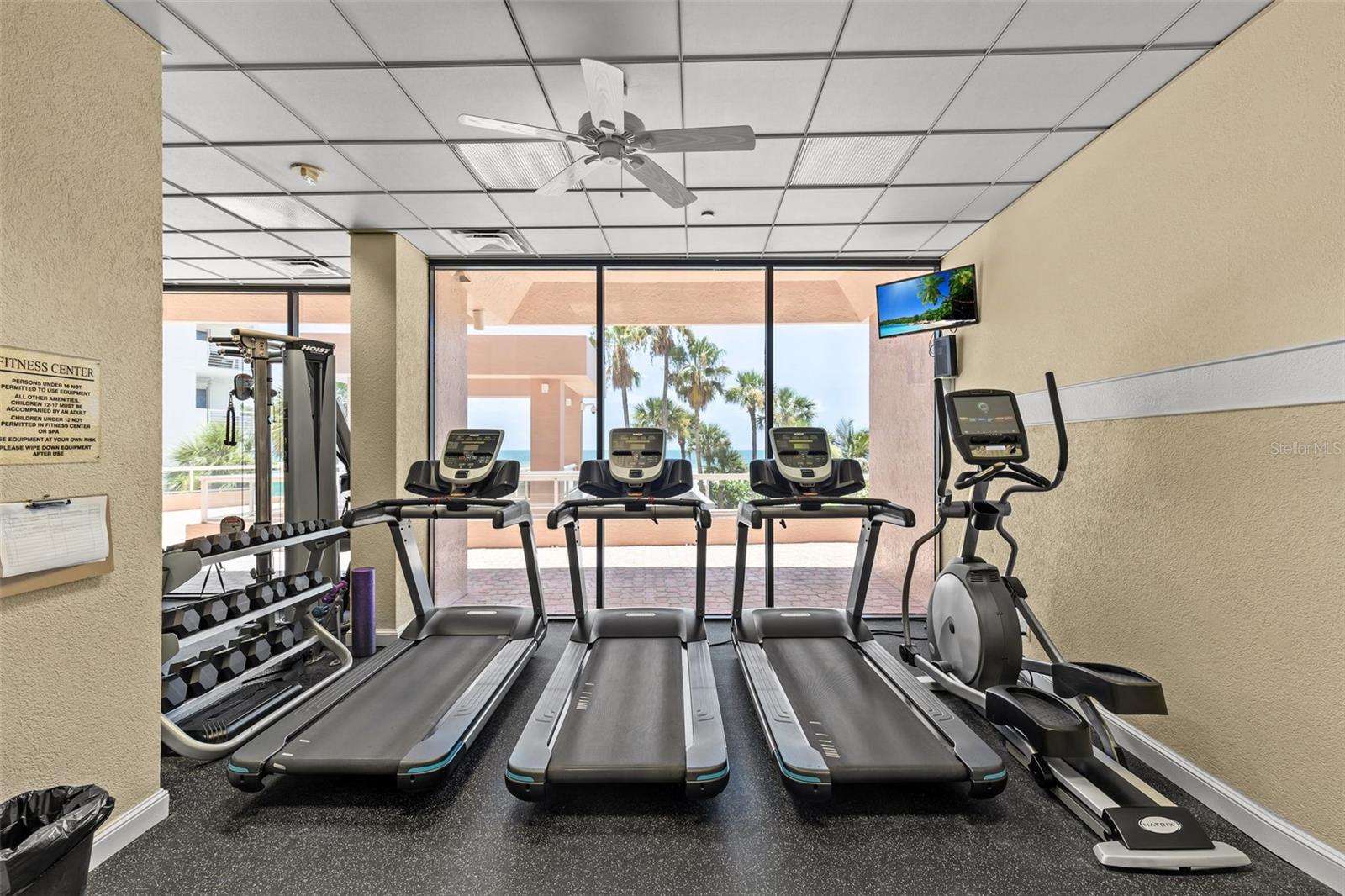 CRESCENT BEACH CLUB ONE CONDO - Residential