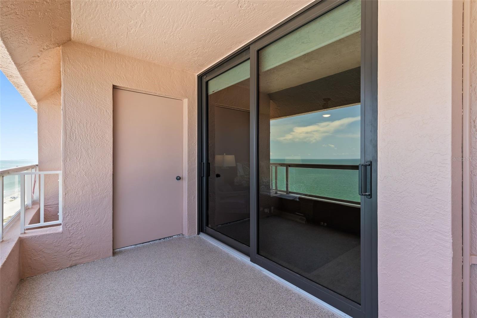 CRESCENT BEACH CLUB ONE CONDO - Residential