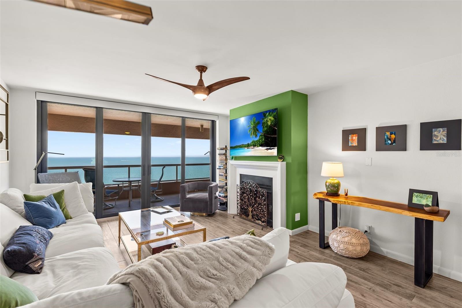 CRESCENT BEACH CLUB ONE CONDO - Residential