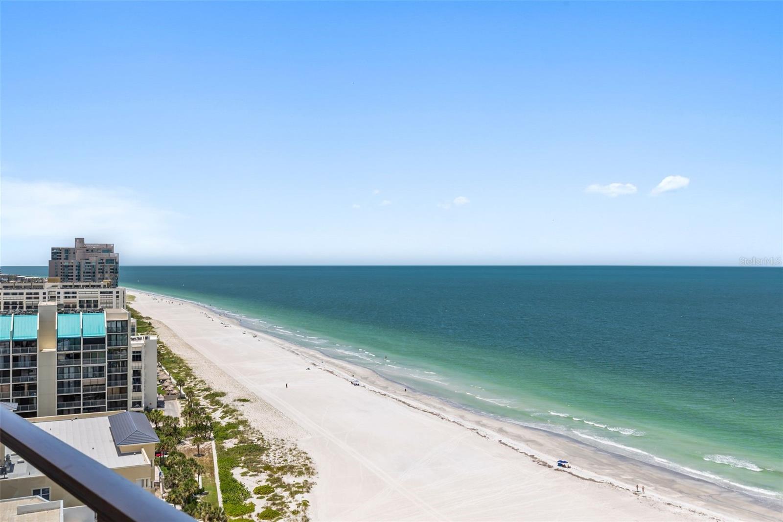CRESCENT BEACH CLUB ONE CONDO - Residential