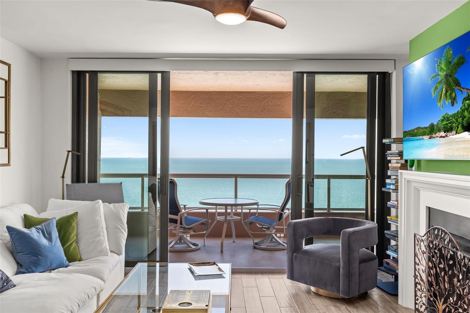 CRESCENT BEACH CLUB ONE CONDO - Residential