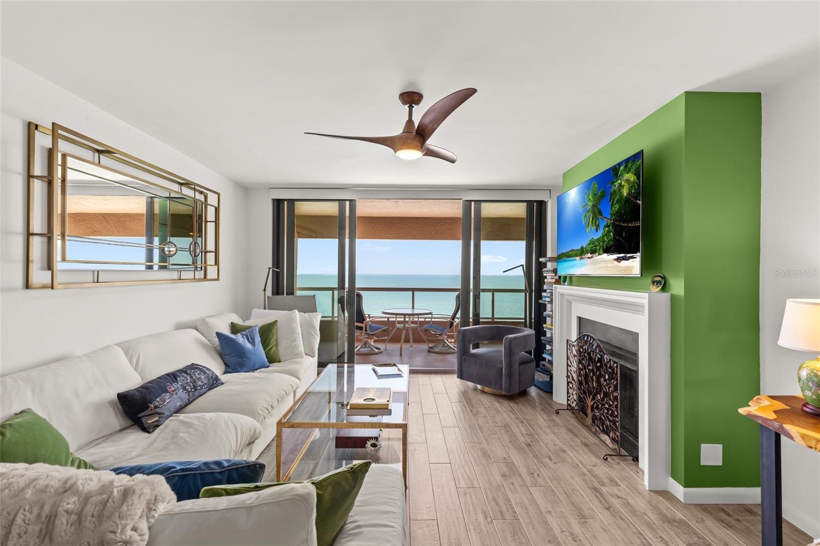 CRESCENT BEACH CLUB ONE CONDO - Residential