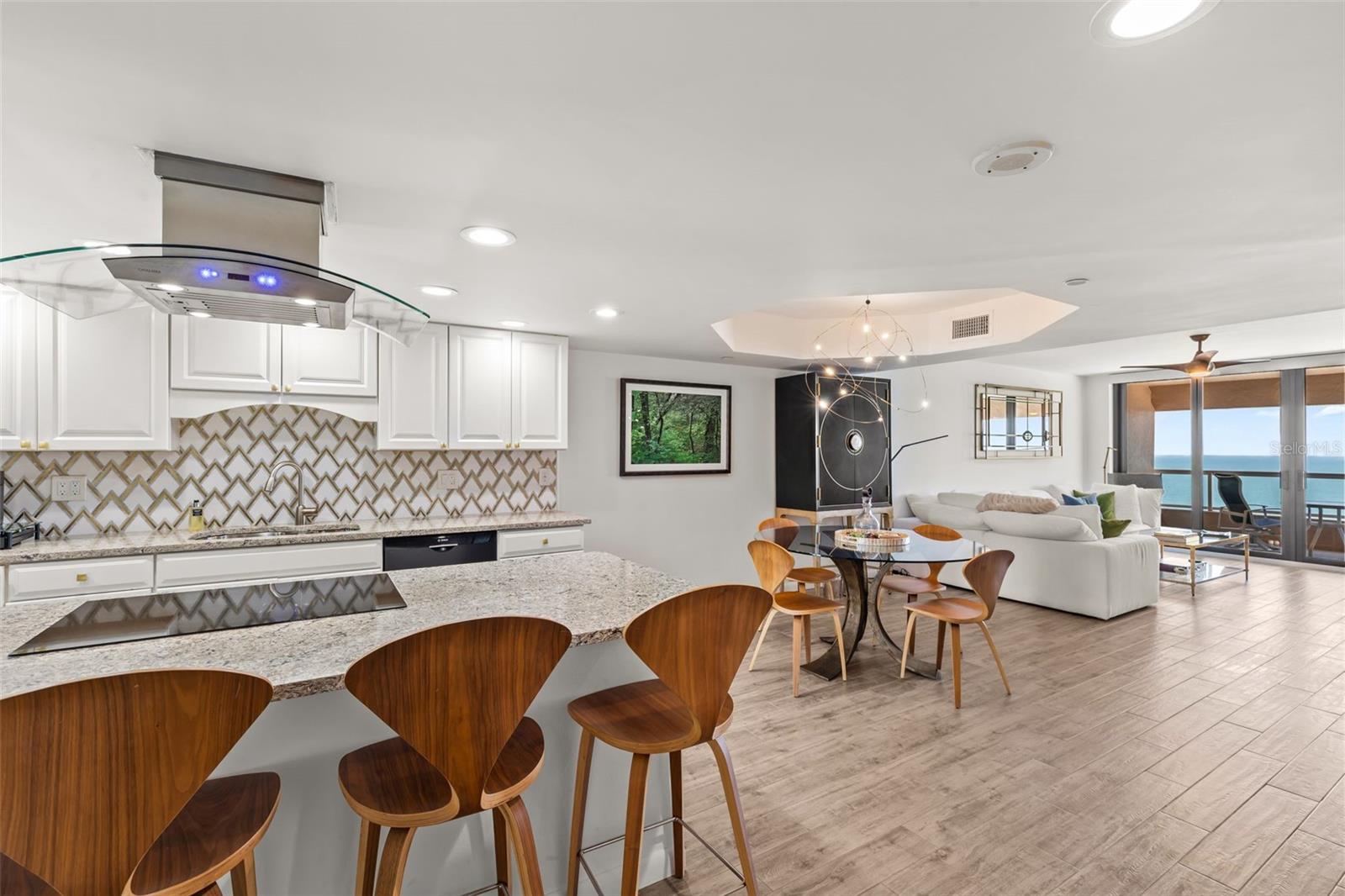 CRESCENT BEACH CLUB ONE CONDO - Residential