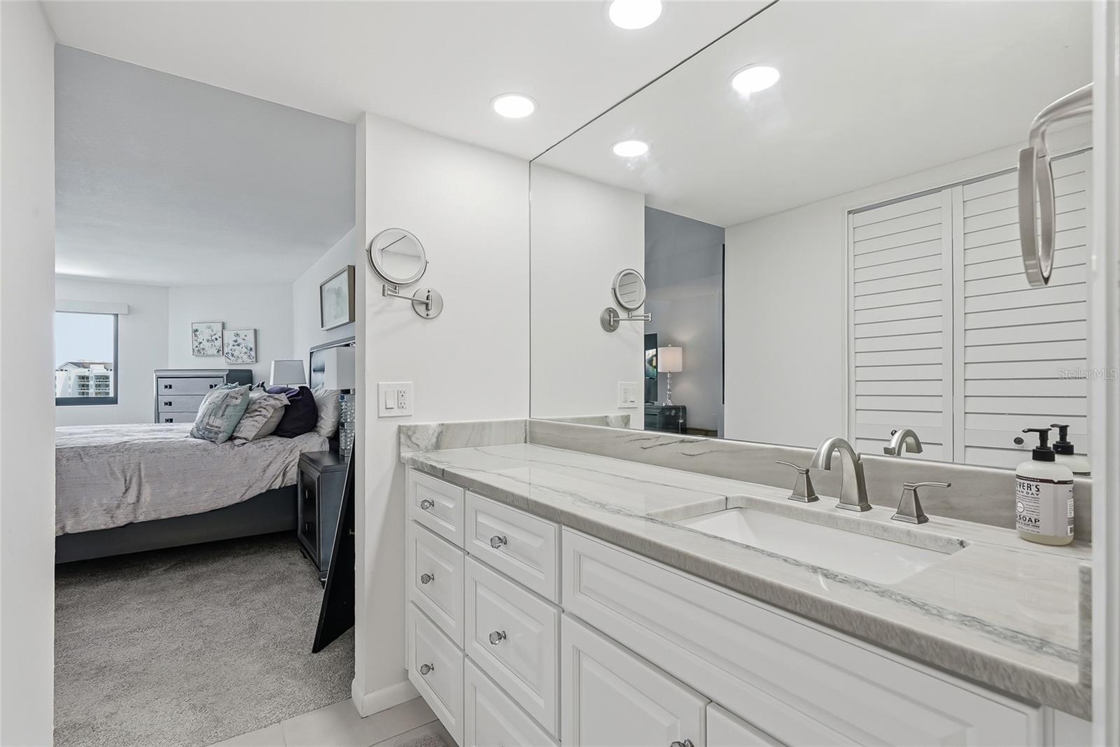 HARBORAGE CONDO BELLEAIR BEACH - Residential