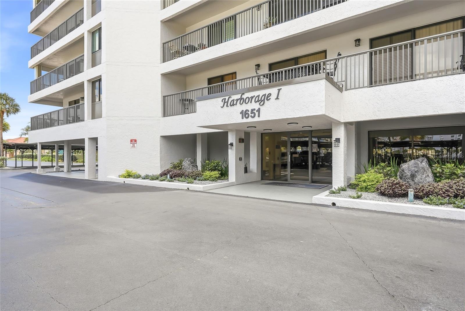 HARBORAGE CONDO BELLEAIR BEACH - Residential