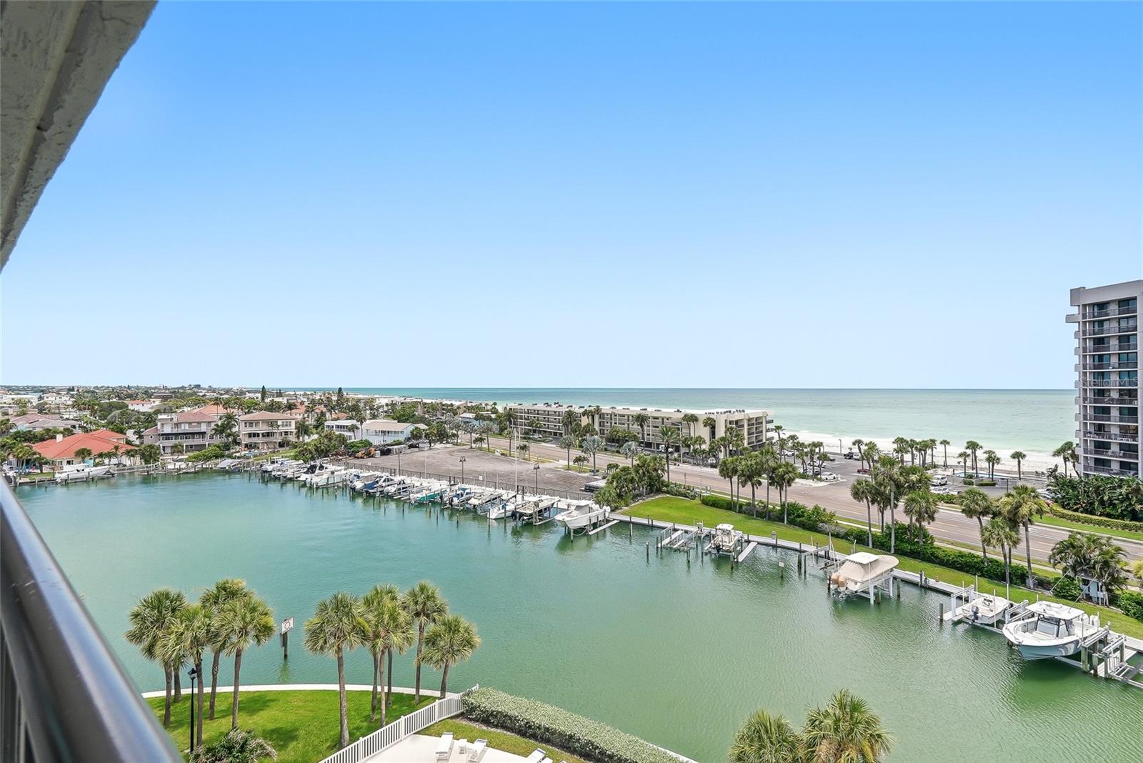 HARBORAGE CONDO BELLEAIR BEACH - Residential