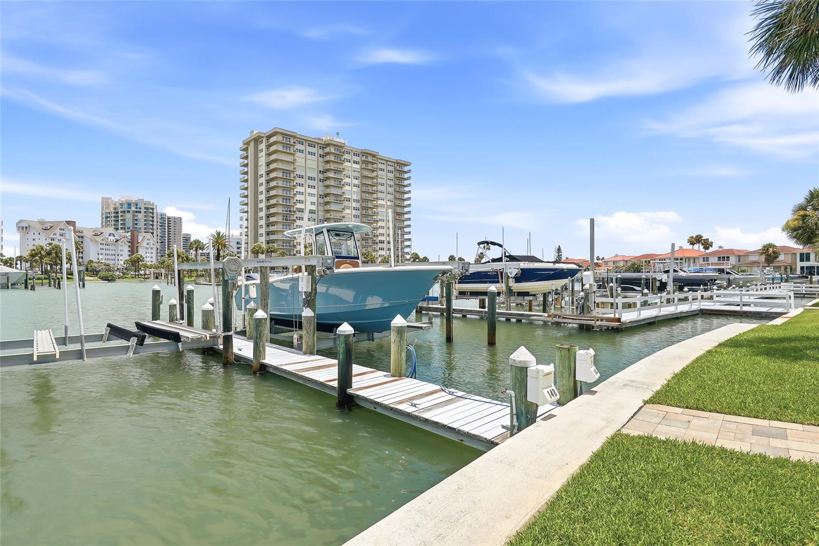 HARBORAGE CONDO BELLEAIR BEACH - Residential