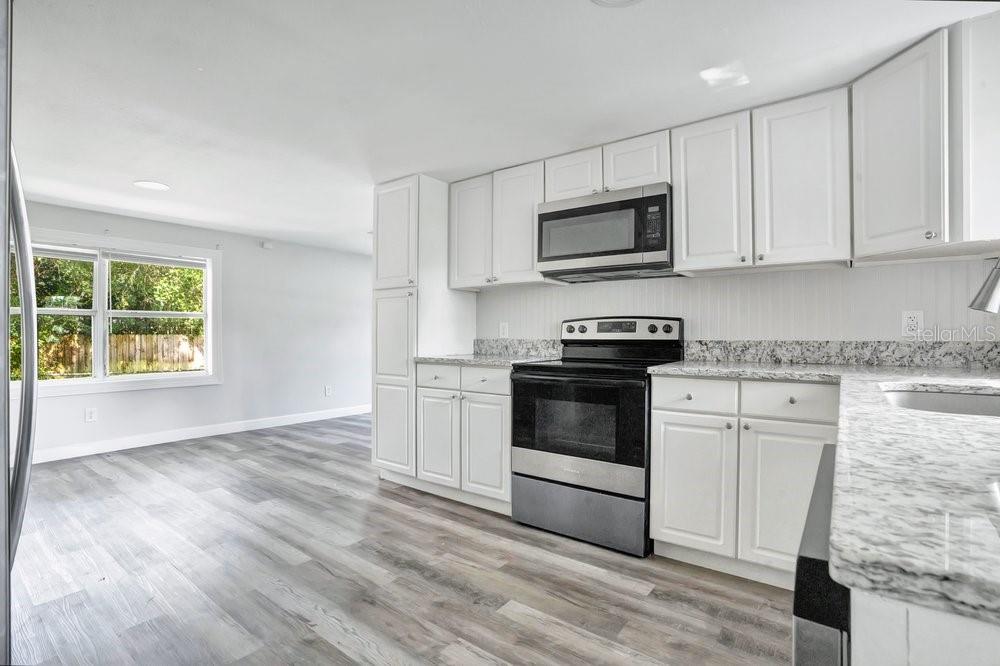 CLOVERDALE - Residential