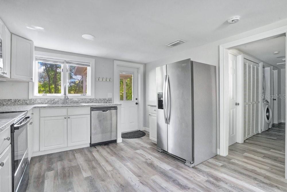 CLOVERDALE - Residential