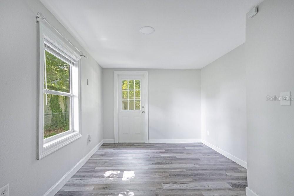 CLOVERDALE - Residential